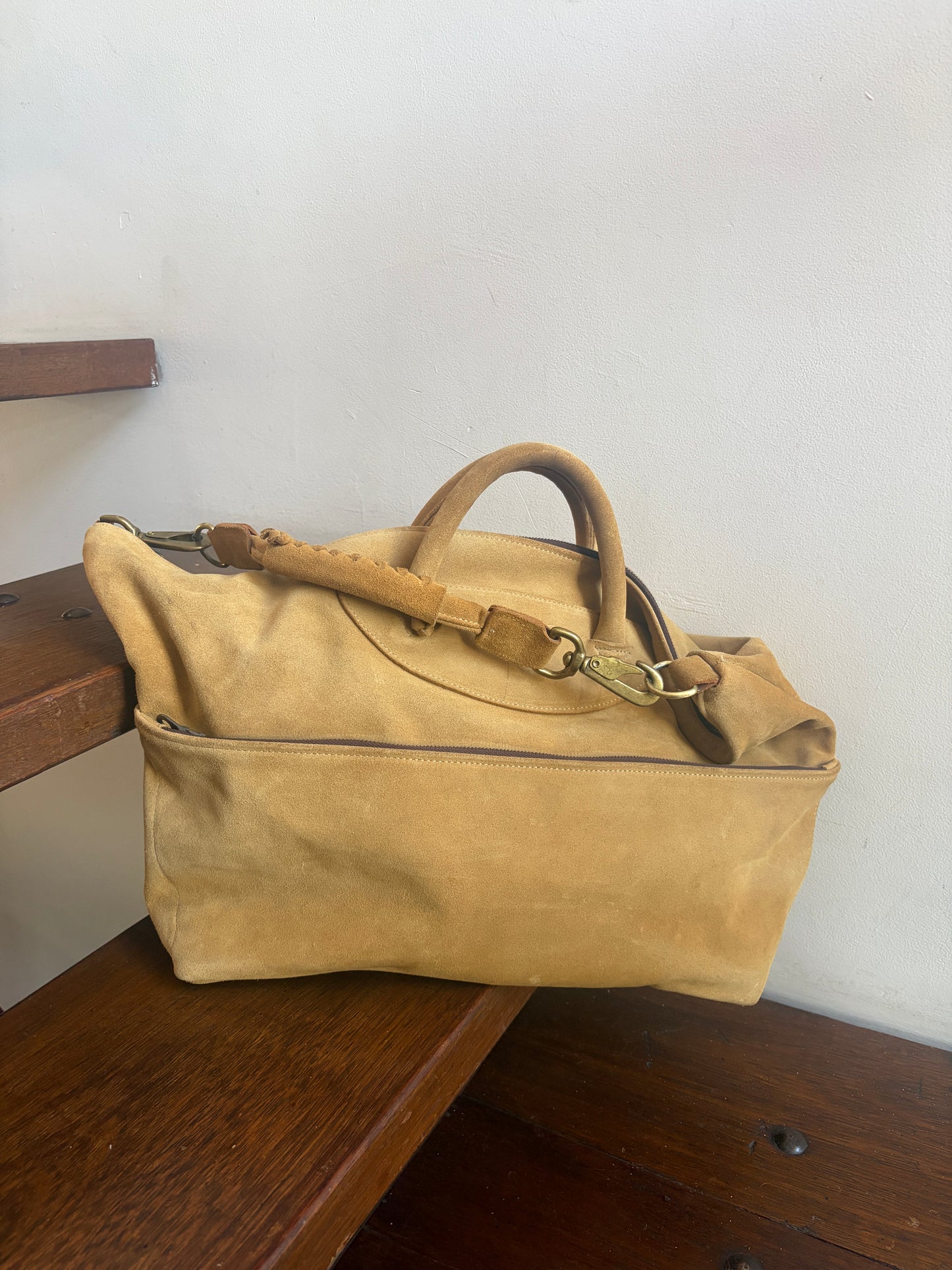 no 3204 / SUEDE