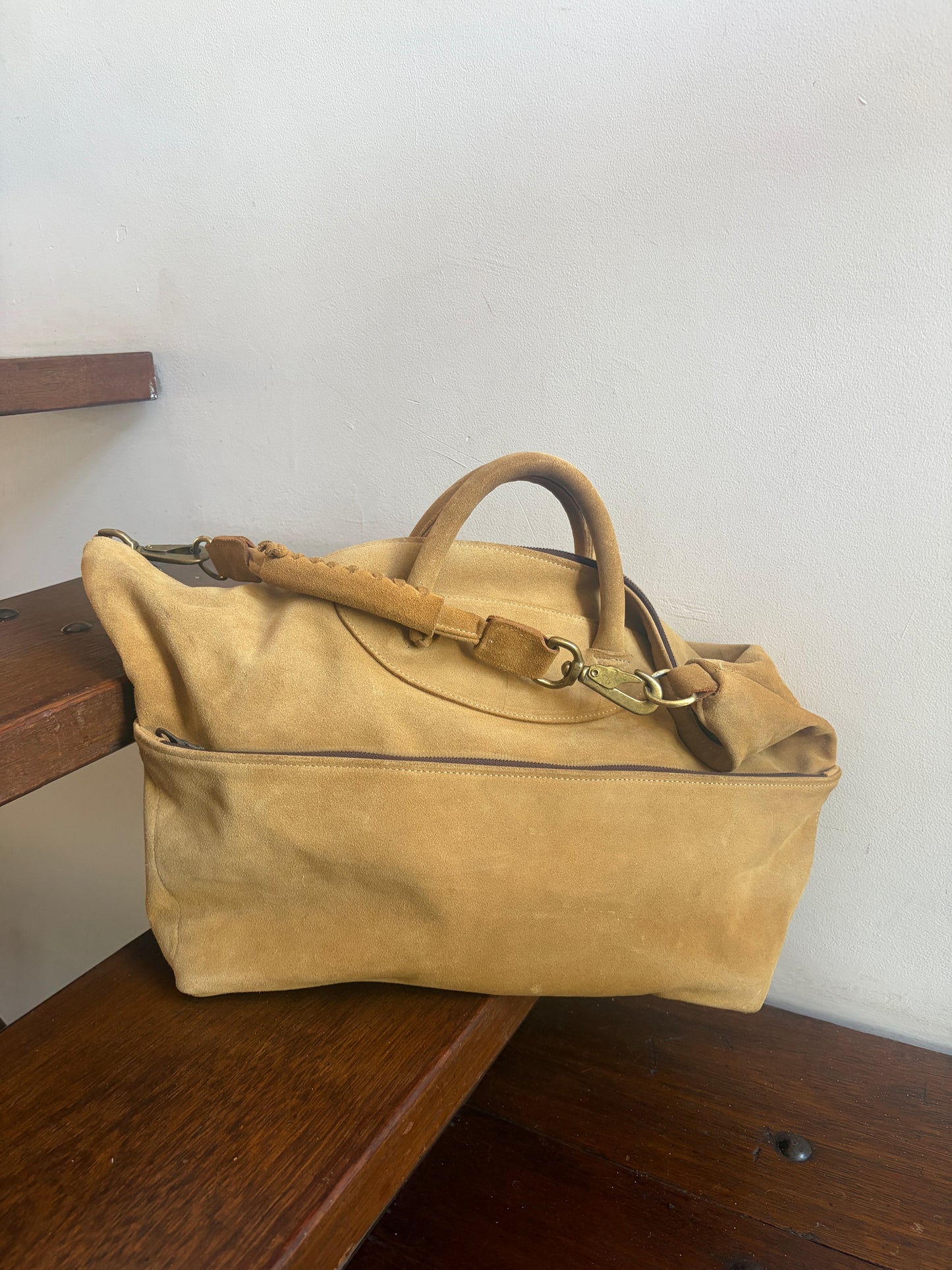 no 3204 / SUEDE