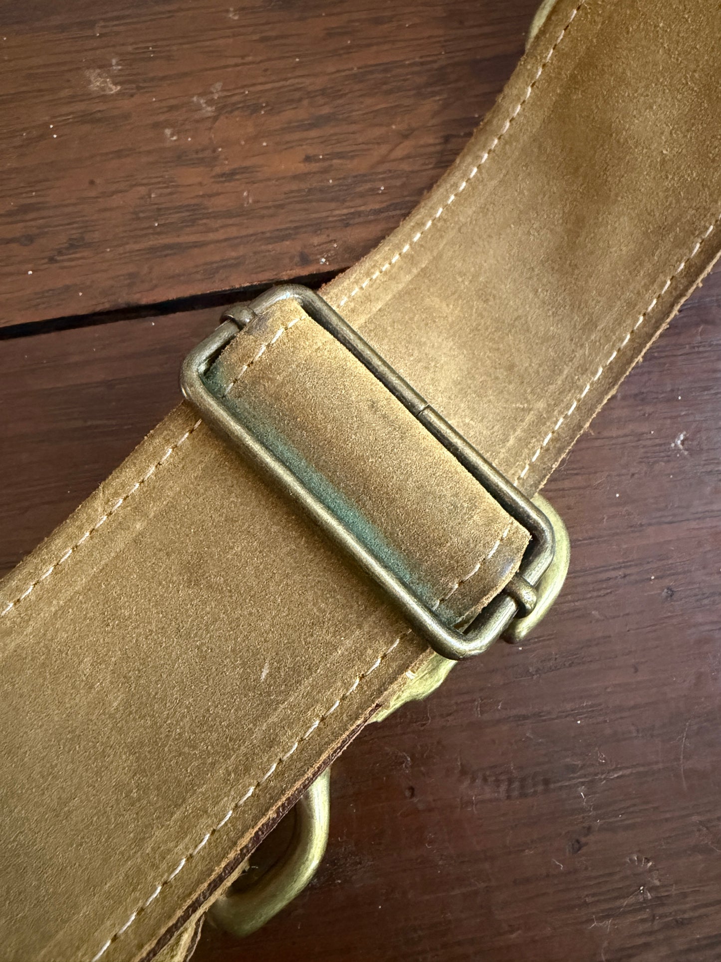 no 3204 / SUEDE