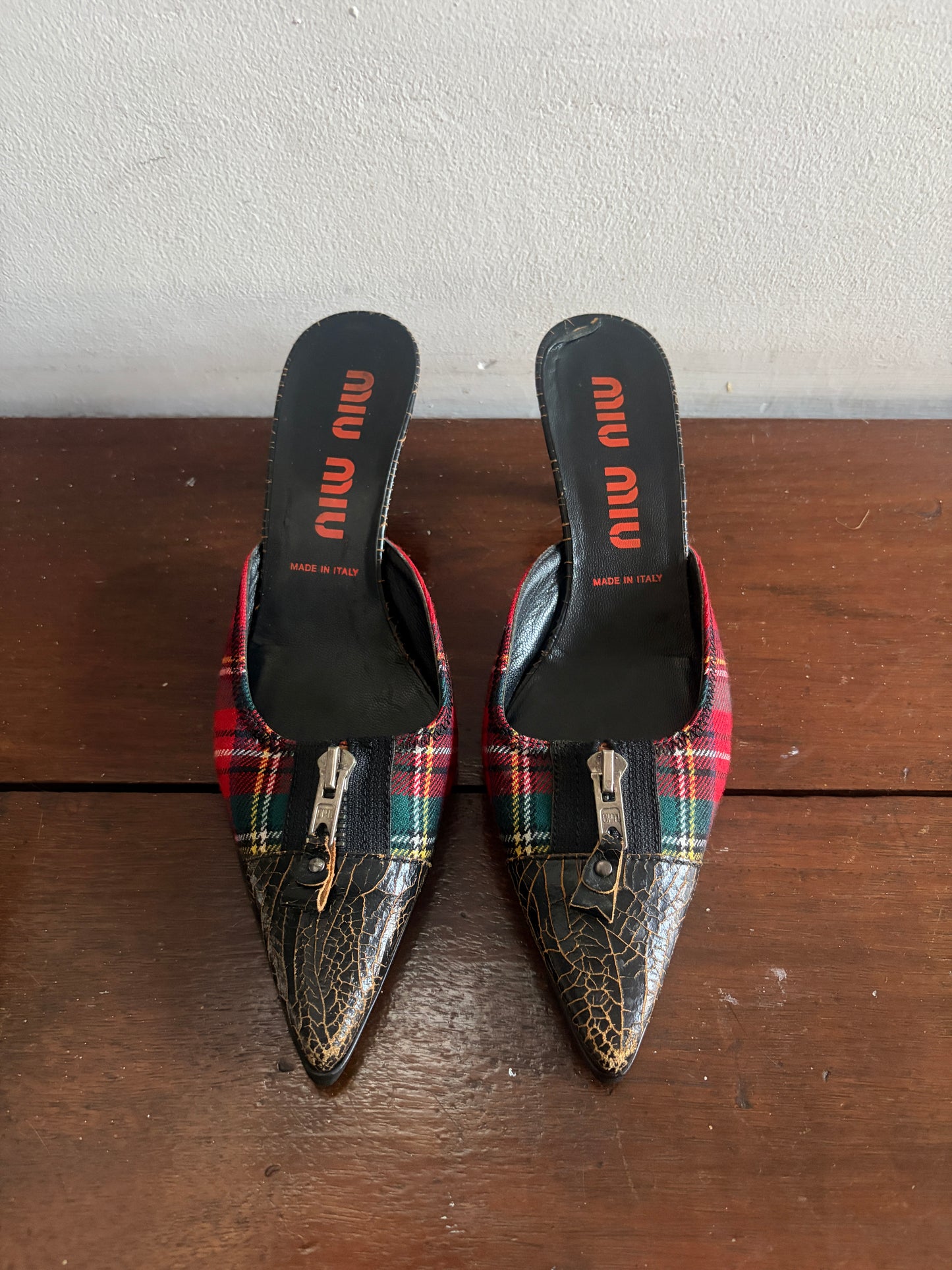 no 2615 / MIU MIU 36.5