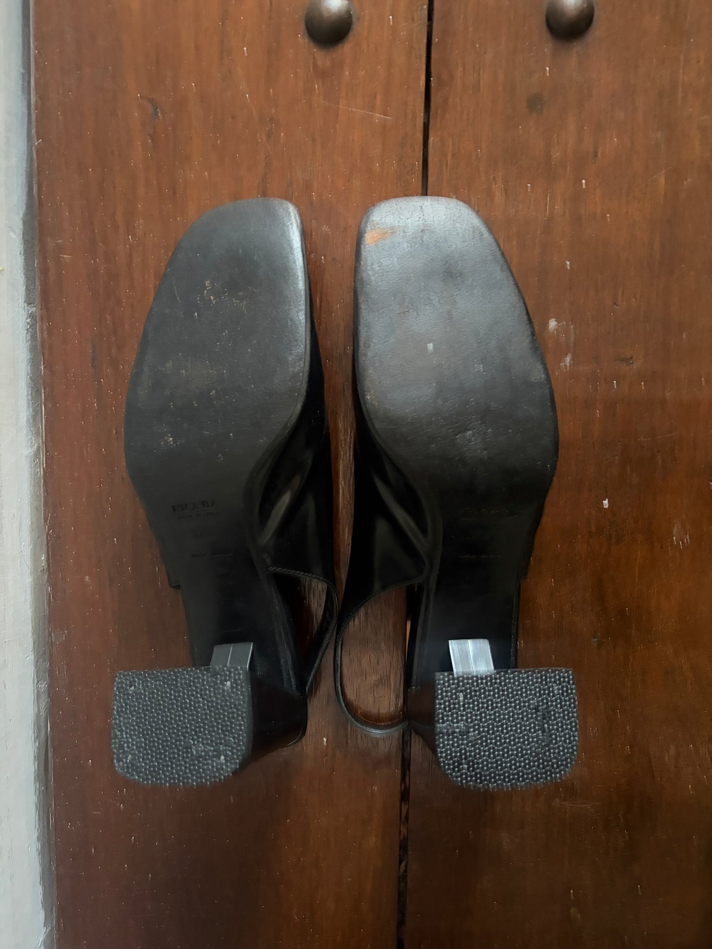 no 3239 / PRADA 37.5