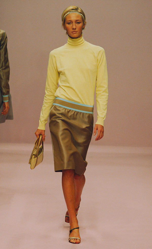 no 3107 / MIU MIU SS 2000