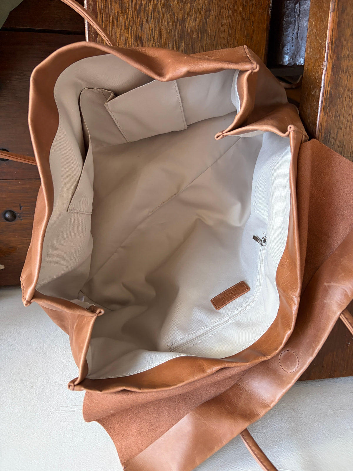no 3269 / LEATHER BAG