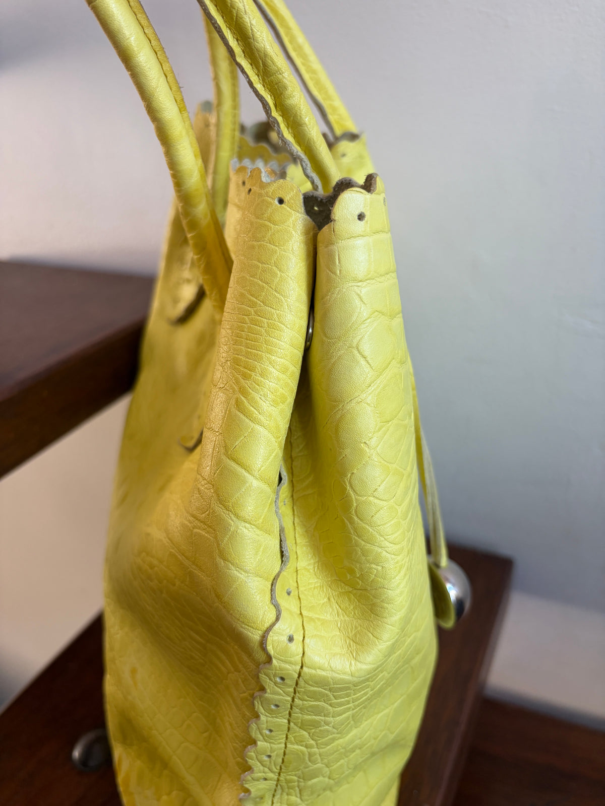 no 3369 / FURLA YELLOW