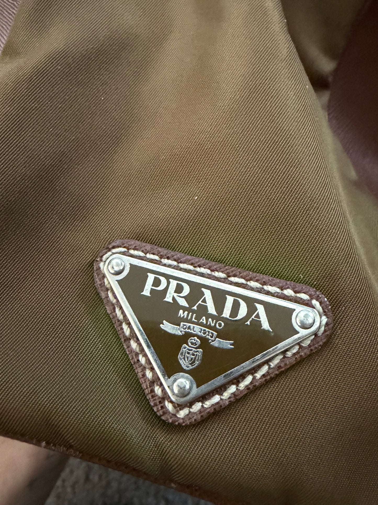 no 2583 / PRADA