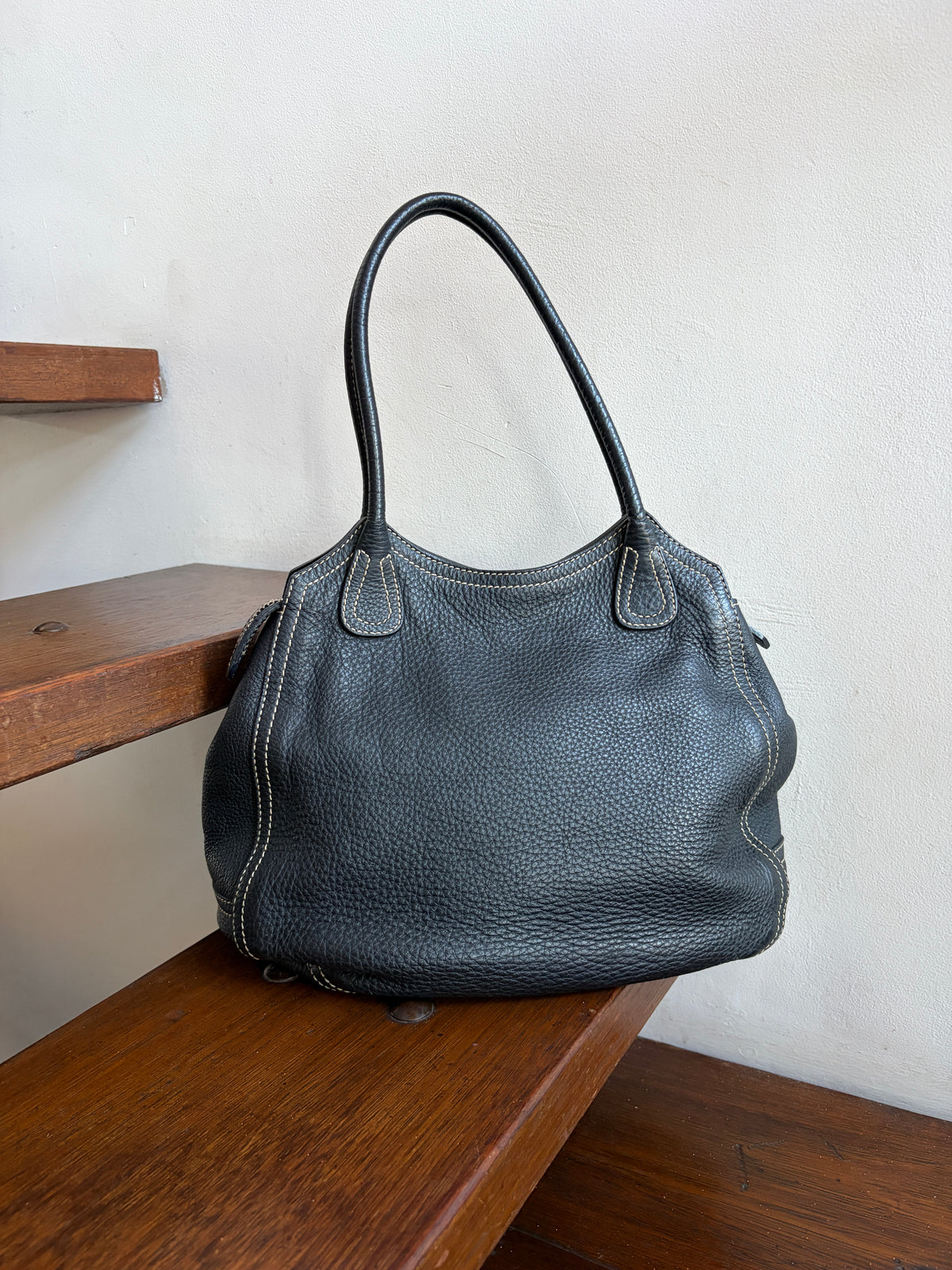 no 3261 / PRADA