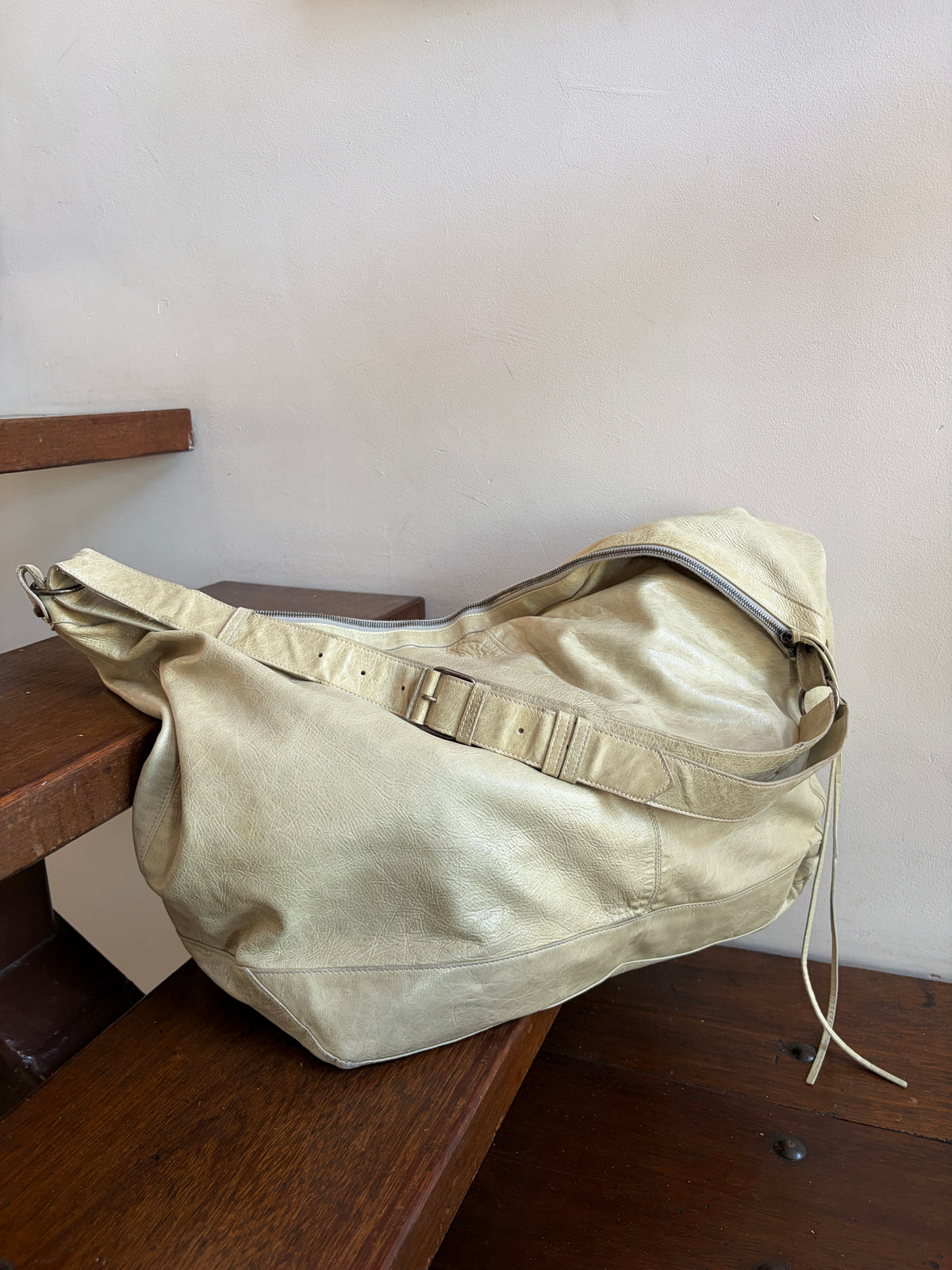 no 3368 / BALENCIAGA COURIER XL