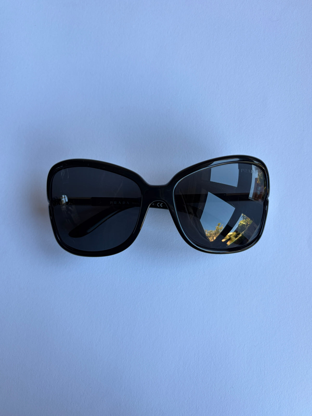 no 3359 / PRADA