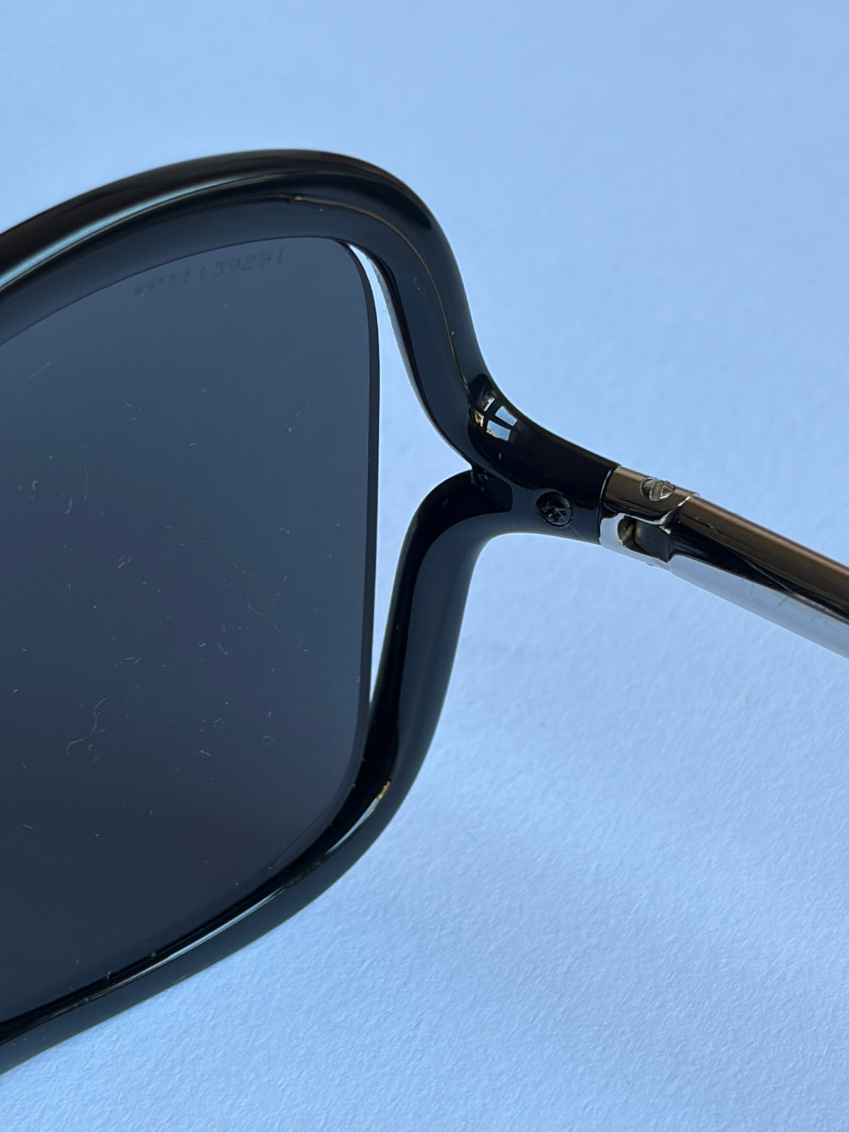 no 3359 / PRADA