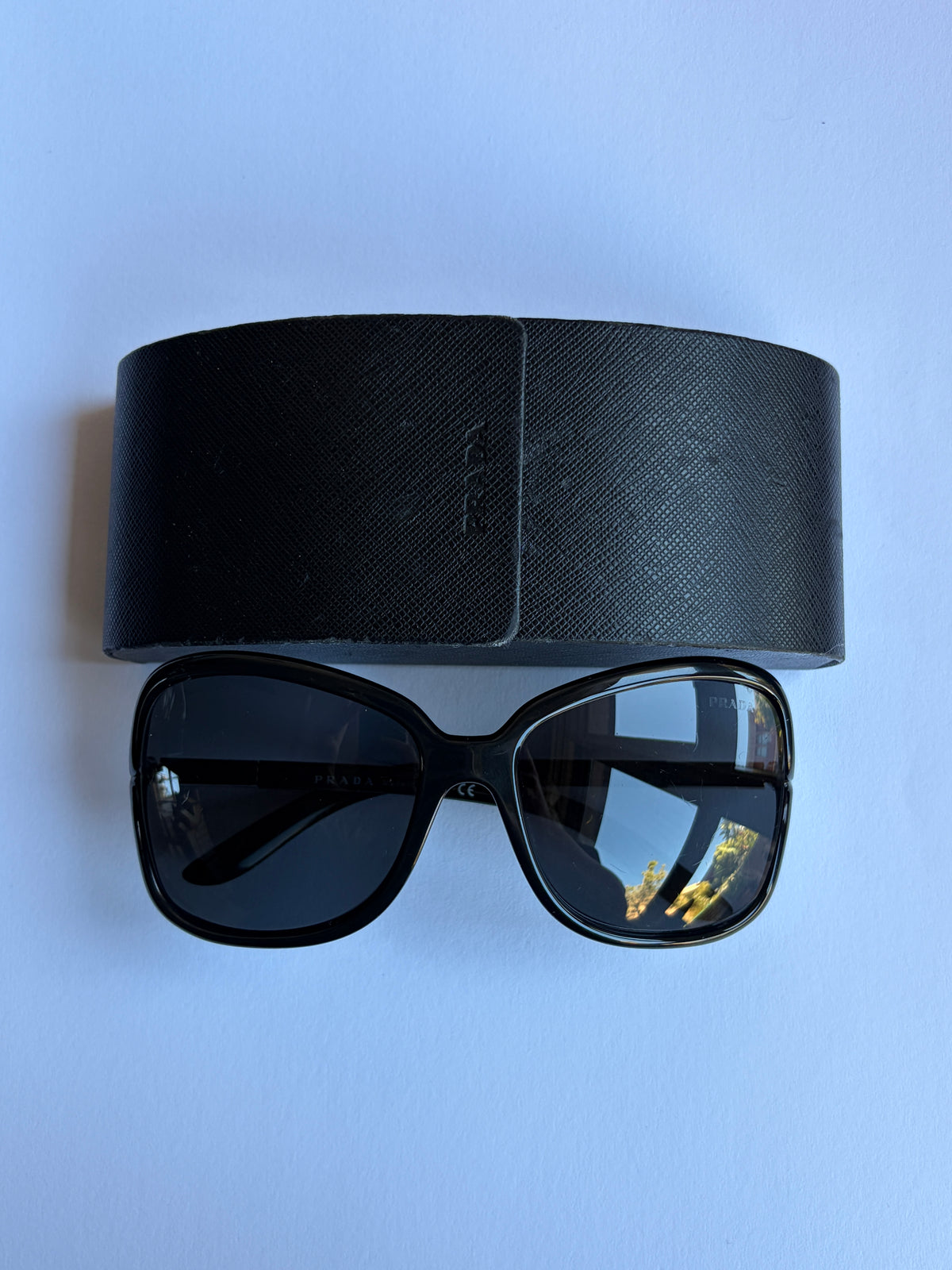 no 3359 / PRADA