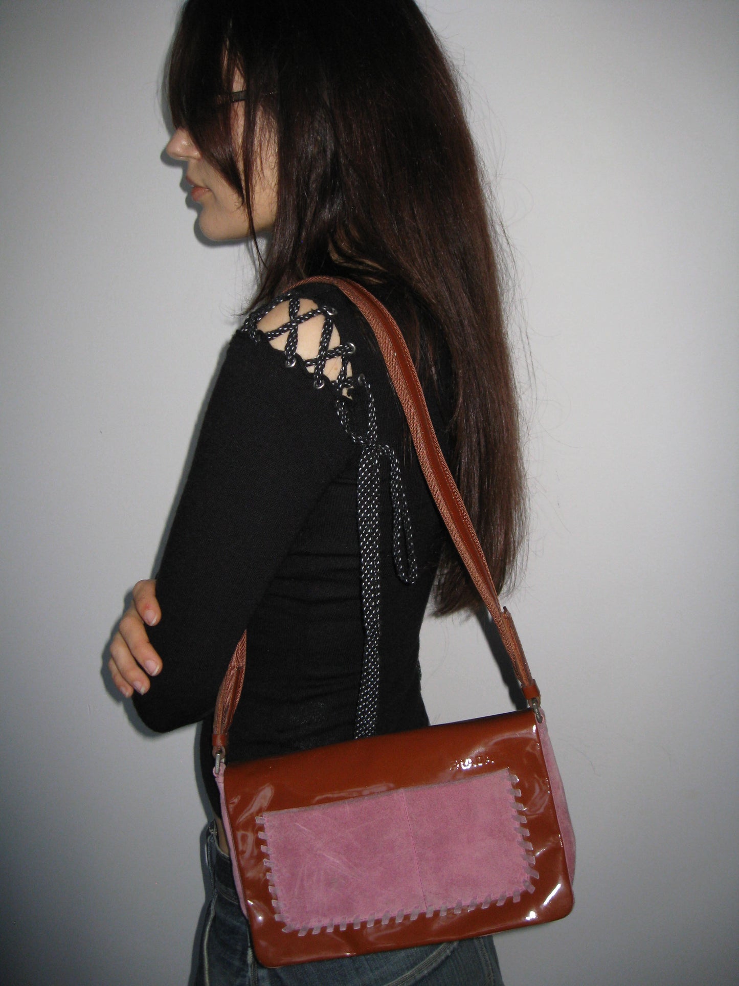 no 2537 / PRADA