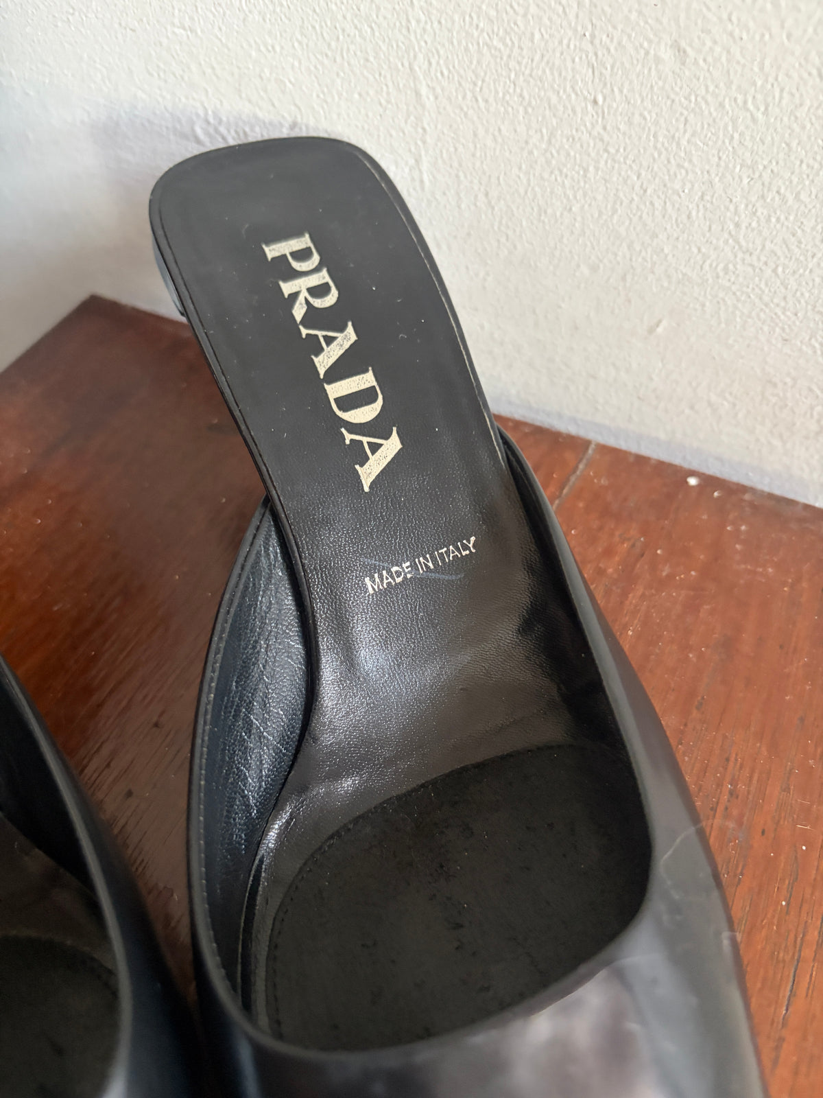 no 3374 / PRADA 37.5