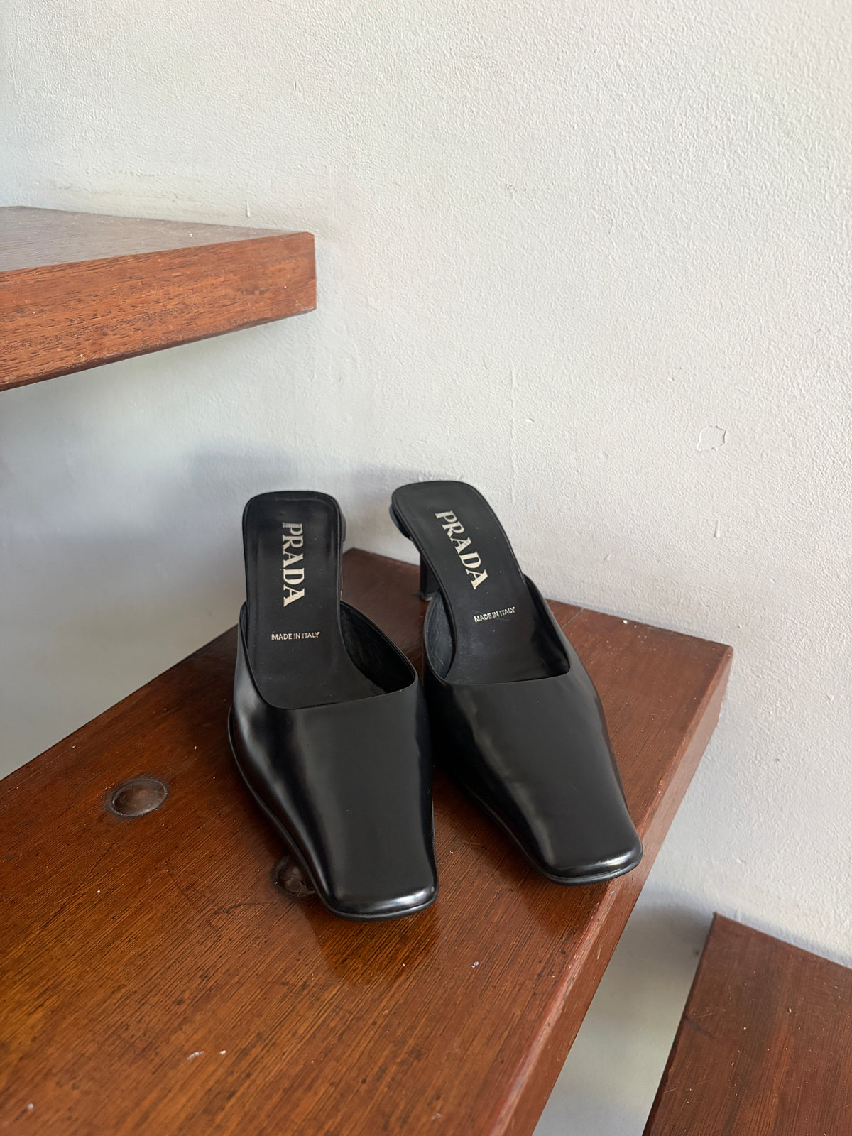 no 3374 / PRADA 37.5
