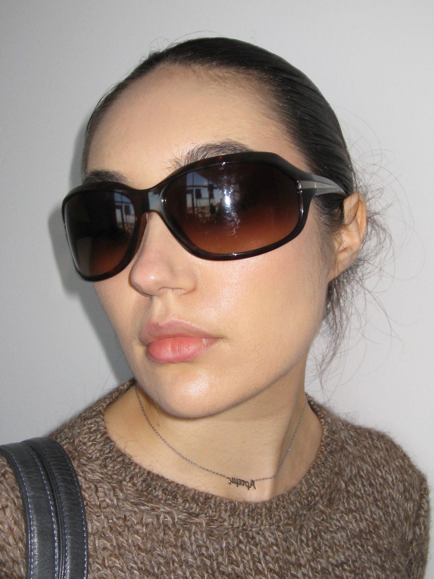 no 3061 / PRADA