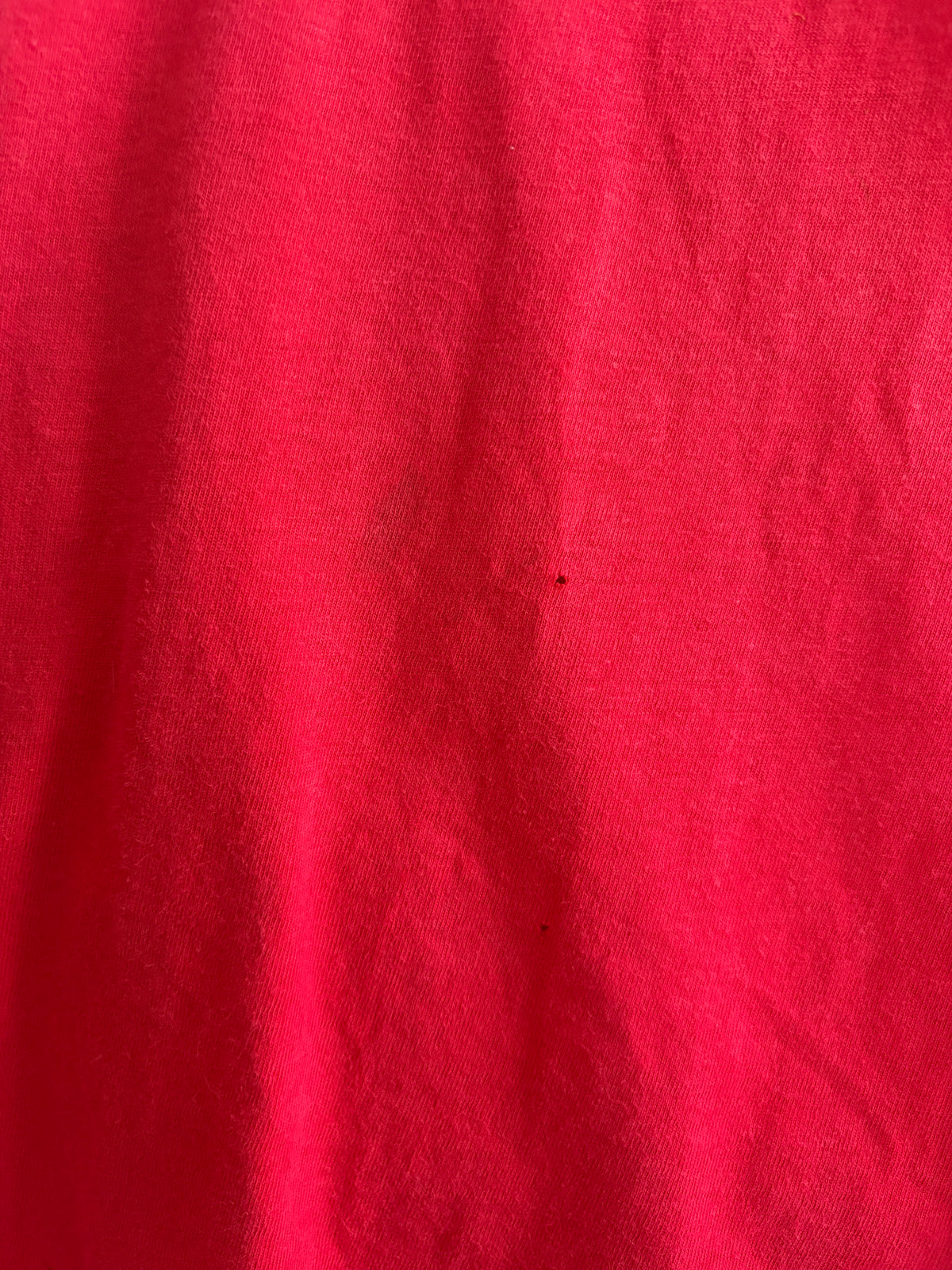 no 3377 / 80s TEE