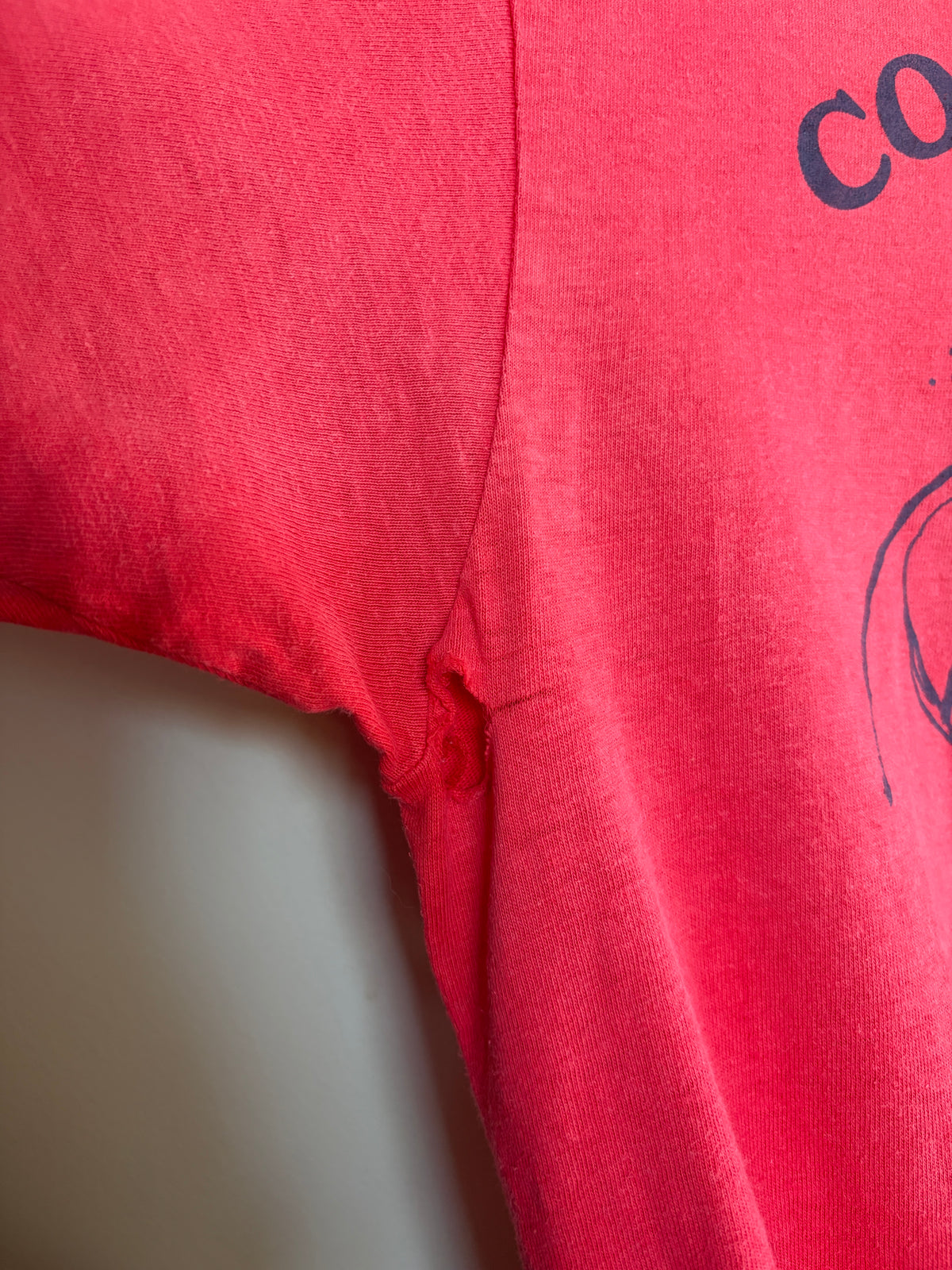 no 3377 / 80s TEE