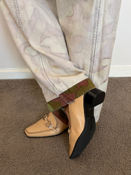 no 3022 / PRADA