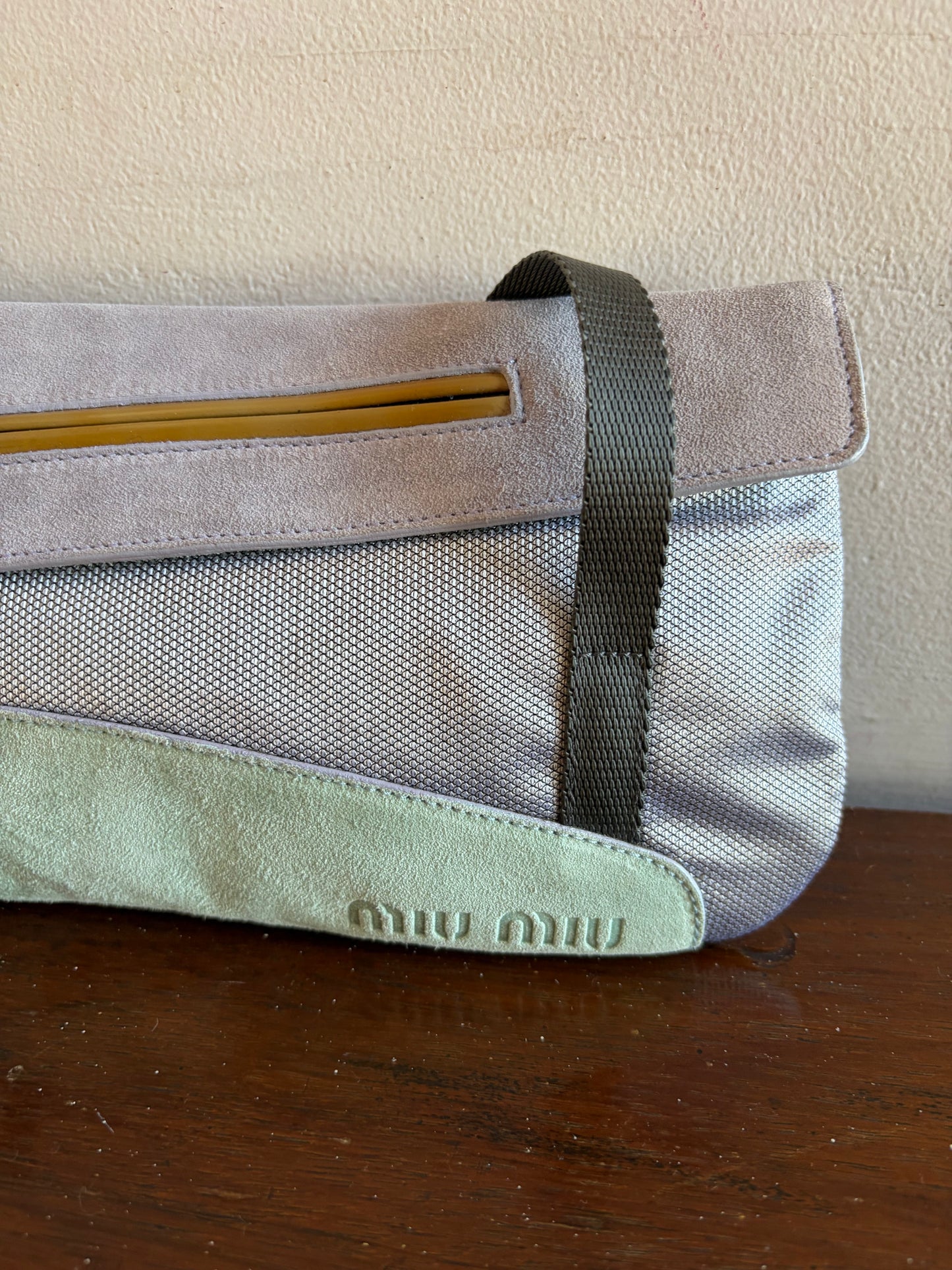 no 2643 / MIU MIU SS2000