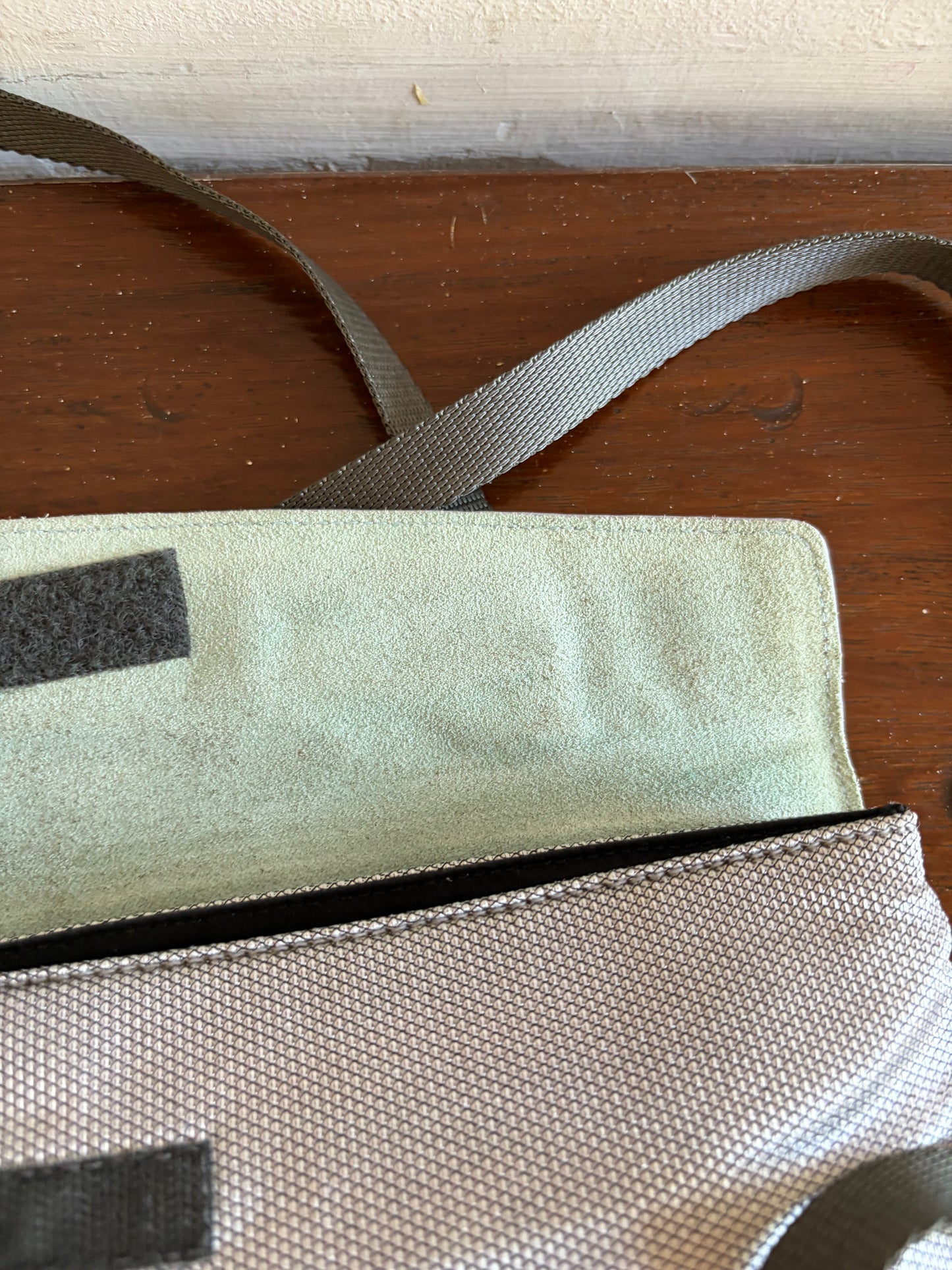 no 2643 / MIU MIU SS2000