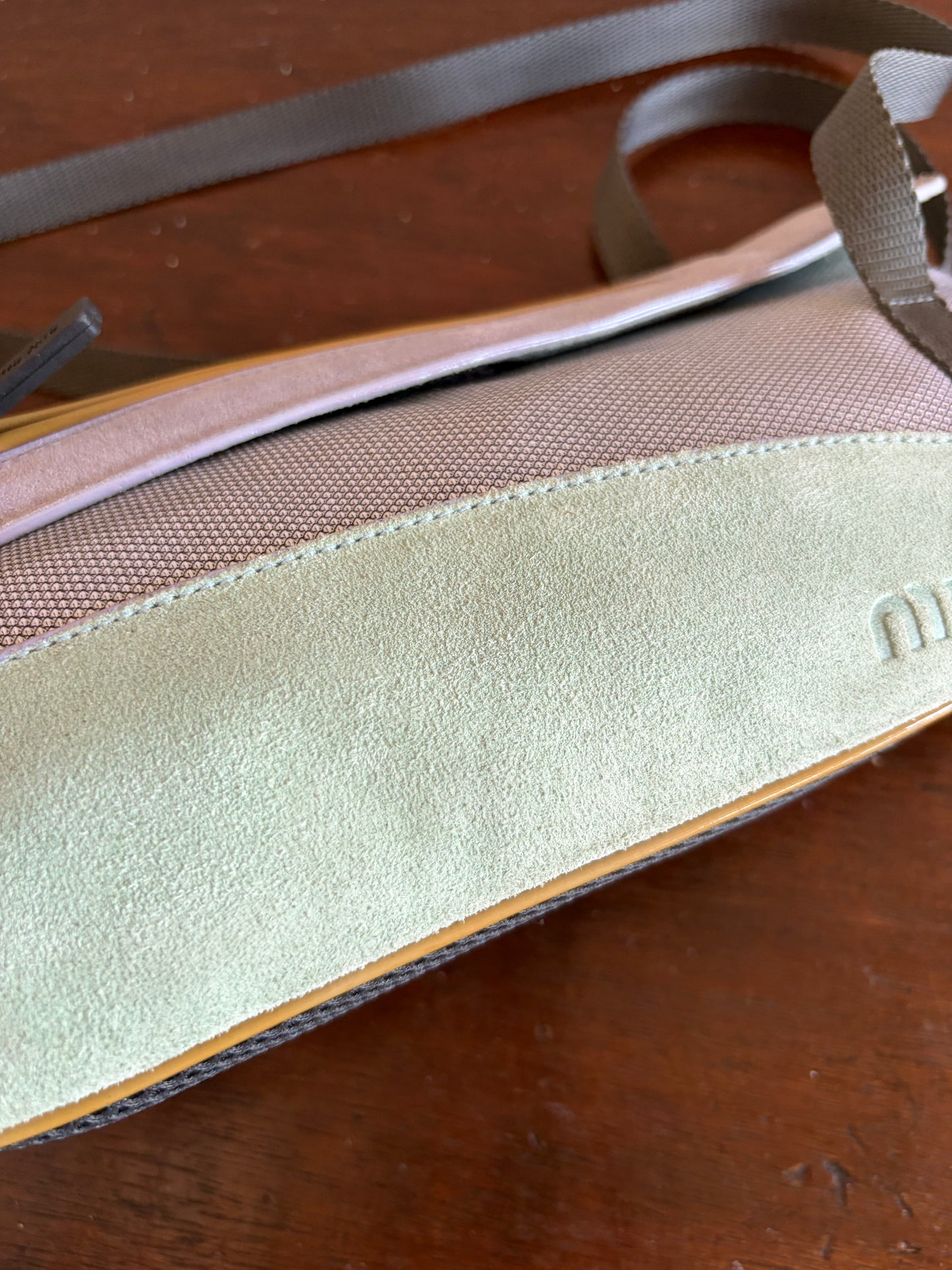 no 2643 / MIU MIU SS2000