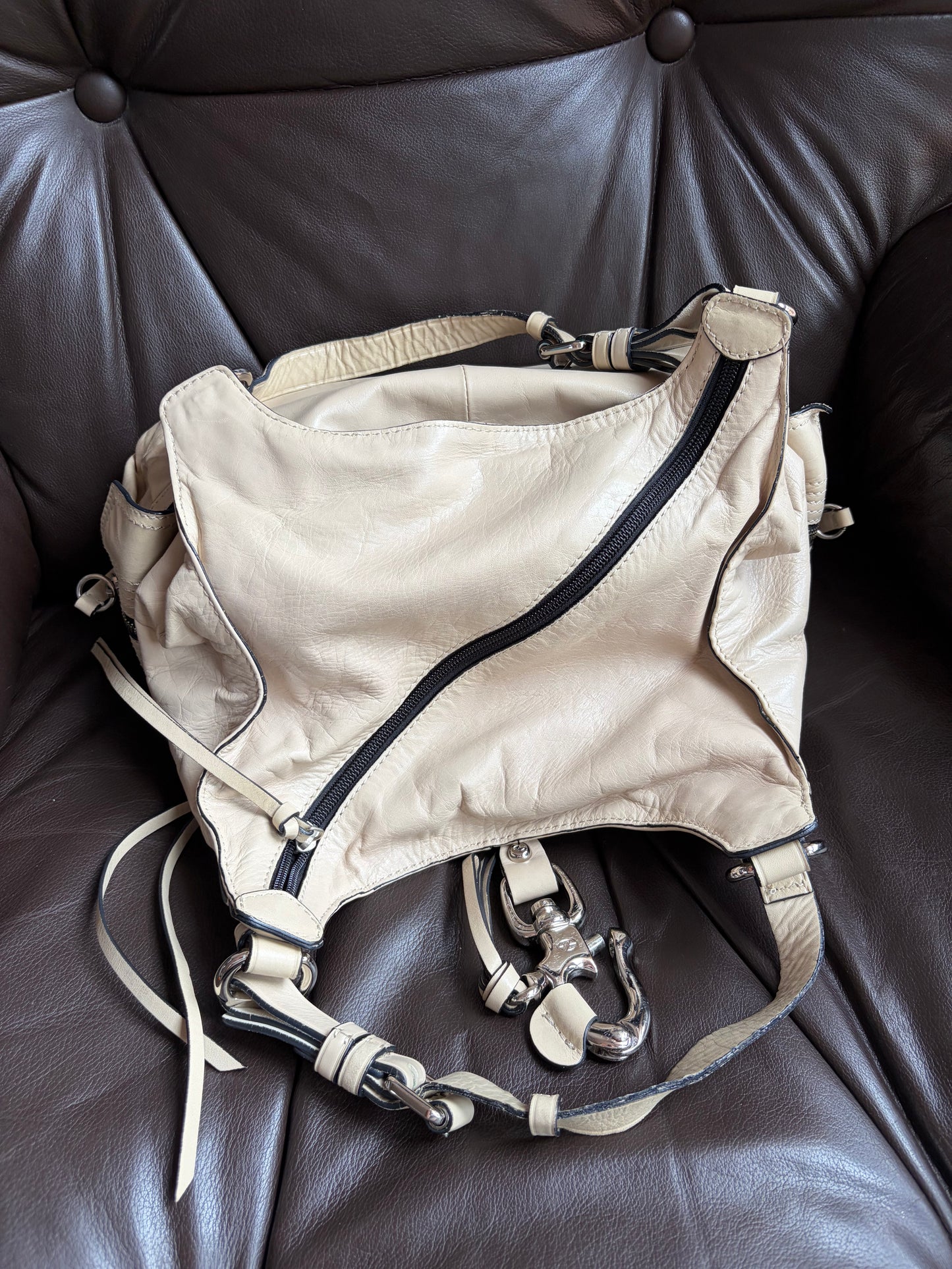 no 2566 / FRANCESCO BIASIA