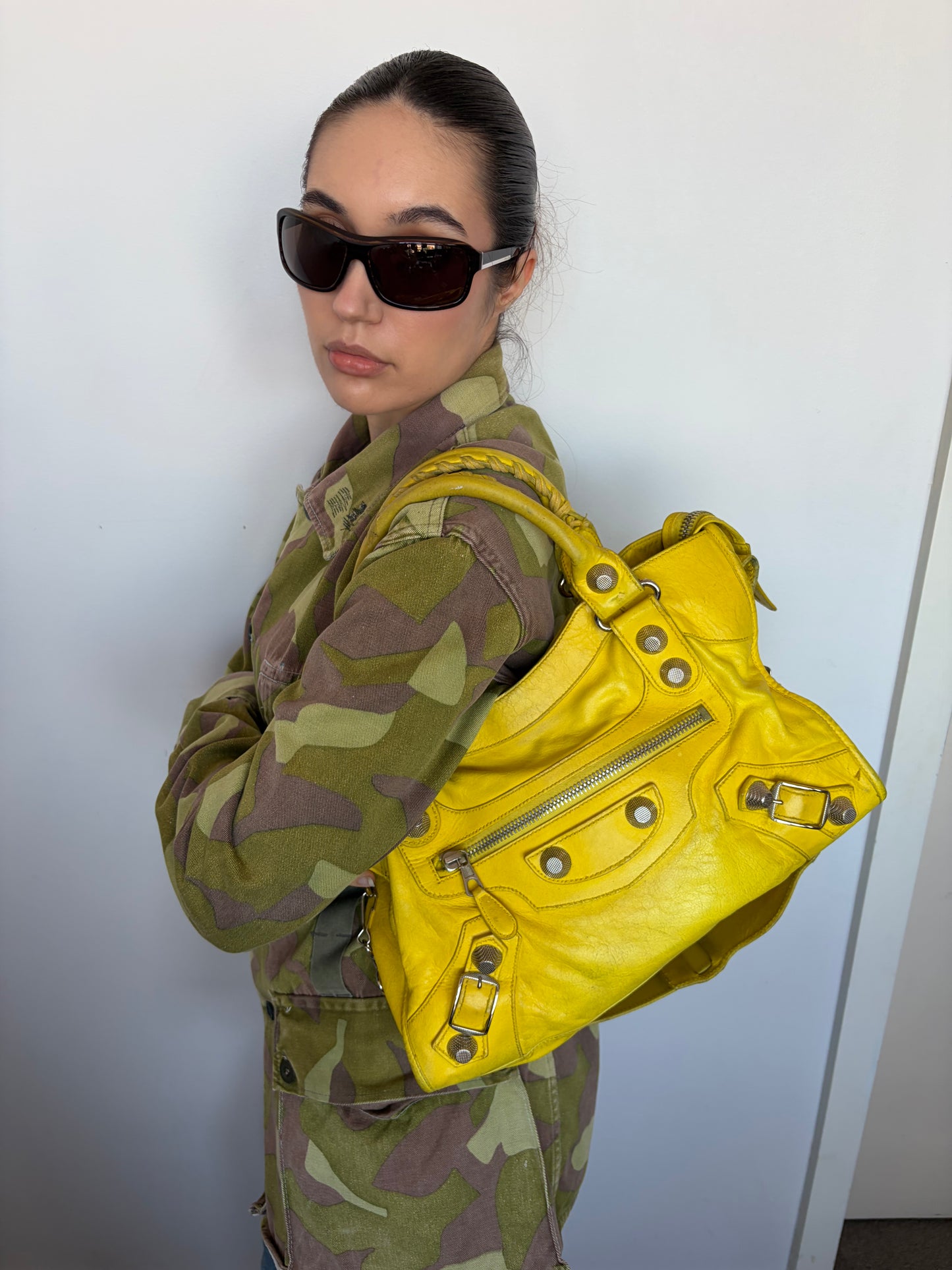 no 3039 / BALENCIAGA
