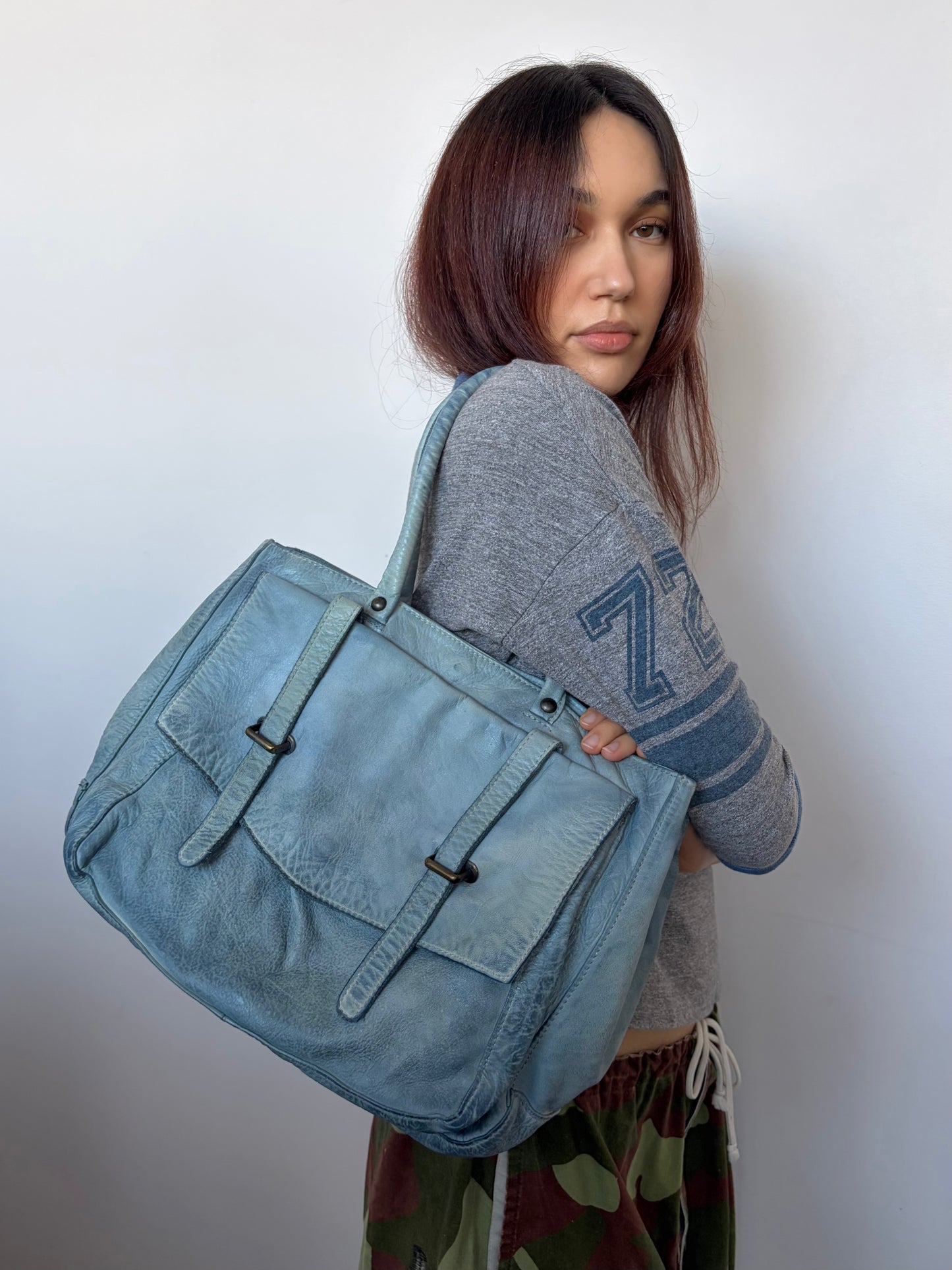 no 3143 / LEATHER BAG