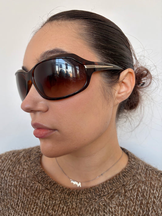 no 3061 / PRADA
