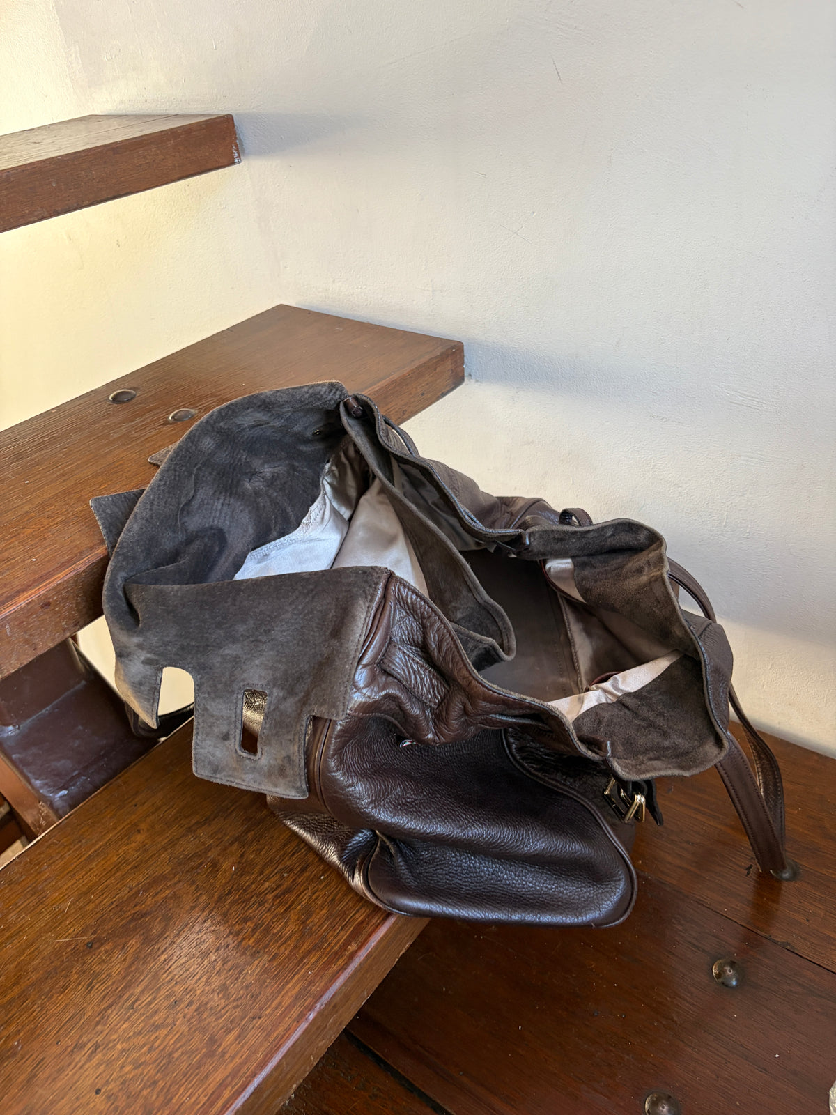 no 3286 / BROWN