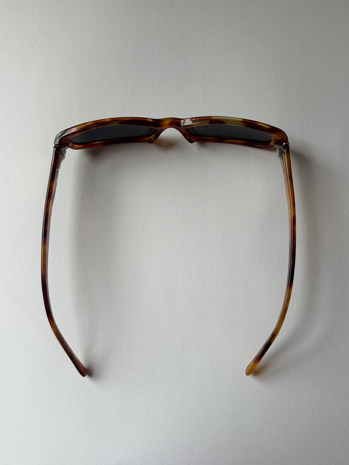 no 3306 / PRADA