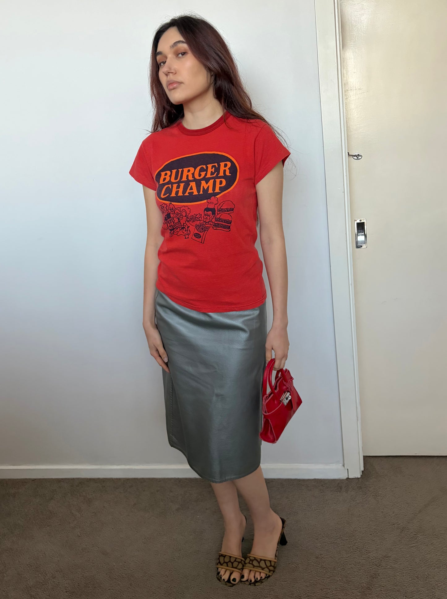 no 3156 / BURGER CHAMP TEE