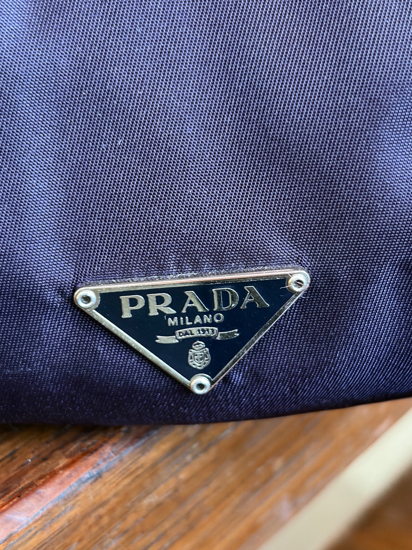 no 3046 / PRADA