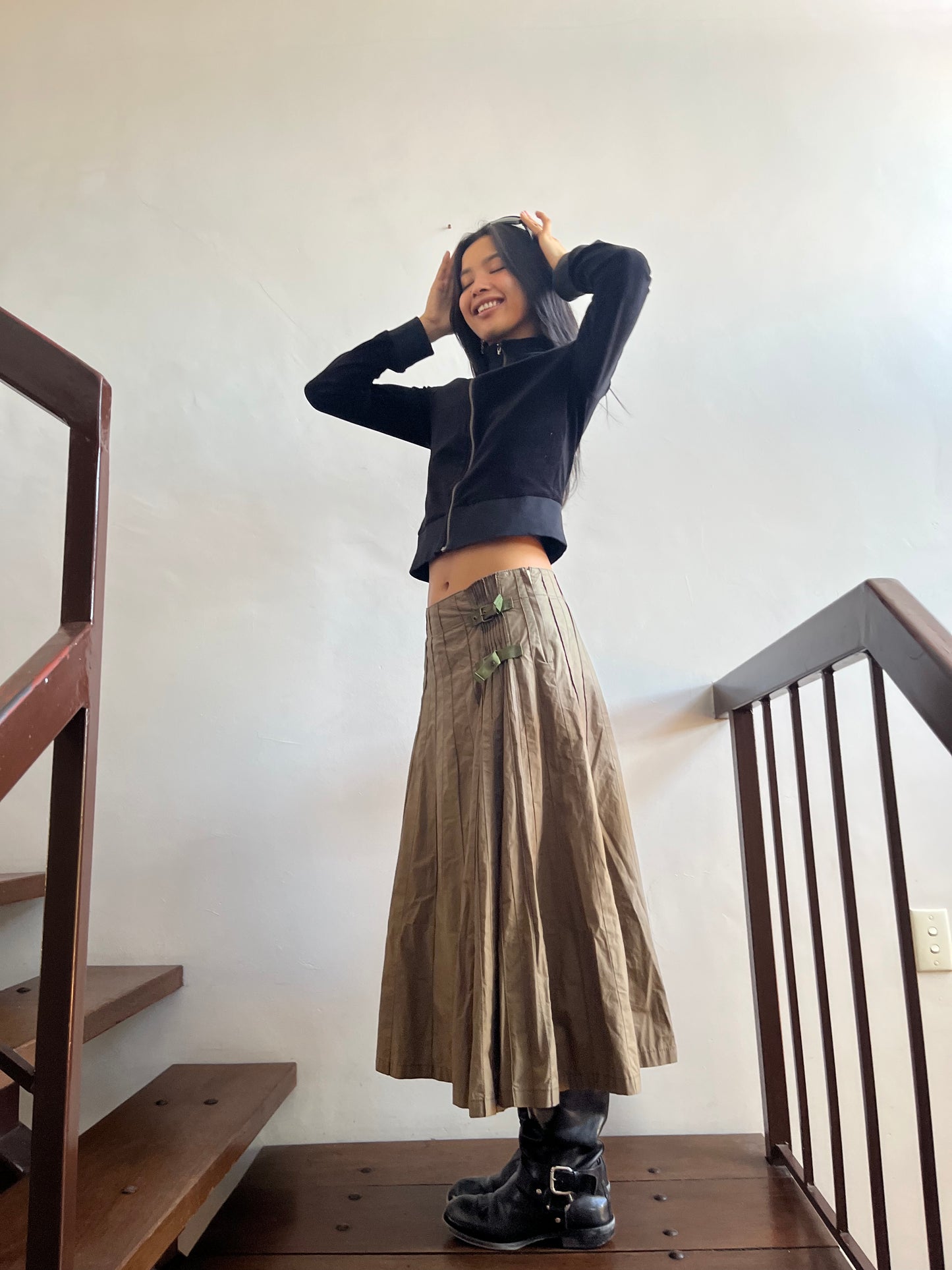 L'Equipe Yoshie Inaba Pleated Skirt