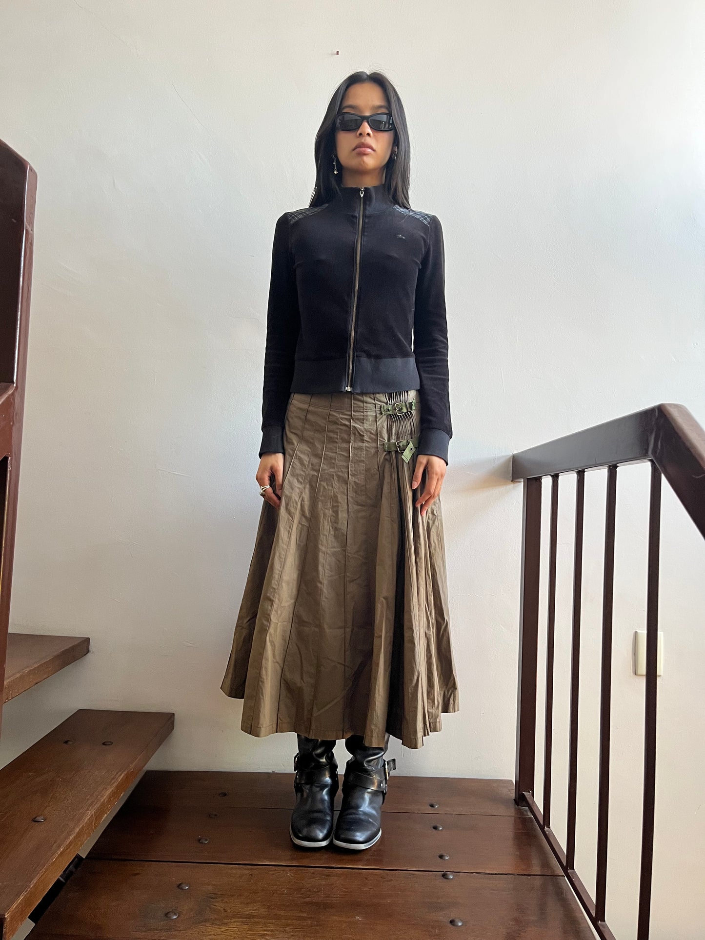 L'Equipe Yoshie Inaba Pleated Skirt